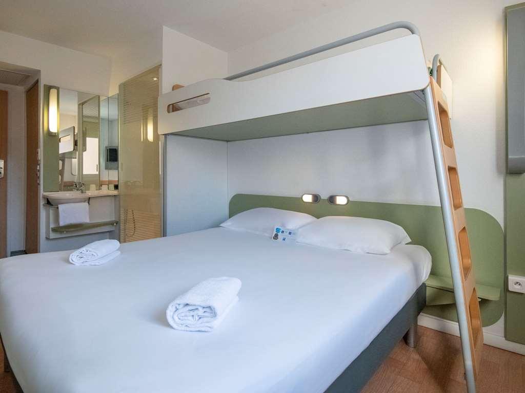 Ibis Budget Ajaccio Ajaccio (Corsica) Quarto foto