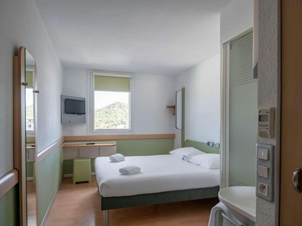 Ibis Budget Ajaccio Ajaccio (Corsica) Quarto foto
